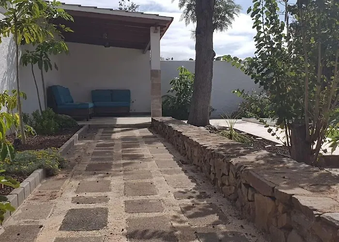 Casa Sandra, Private Saltwater Pool And Garden Apartman *